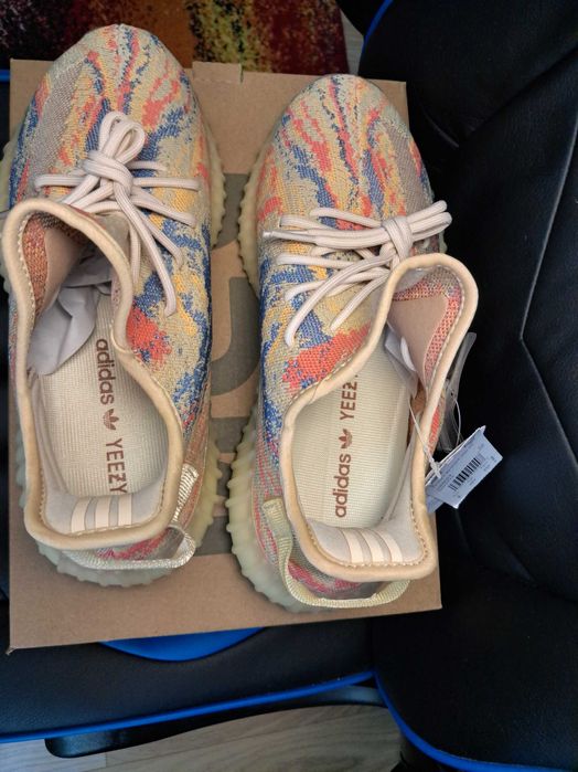 Yeezy Boost 350 v2 Mx Oat 40-43