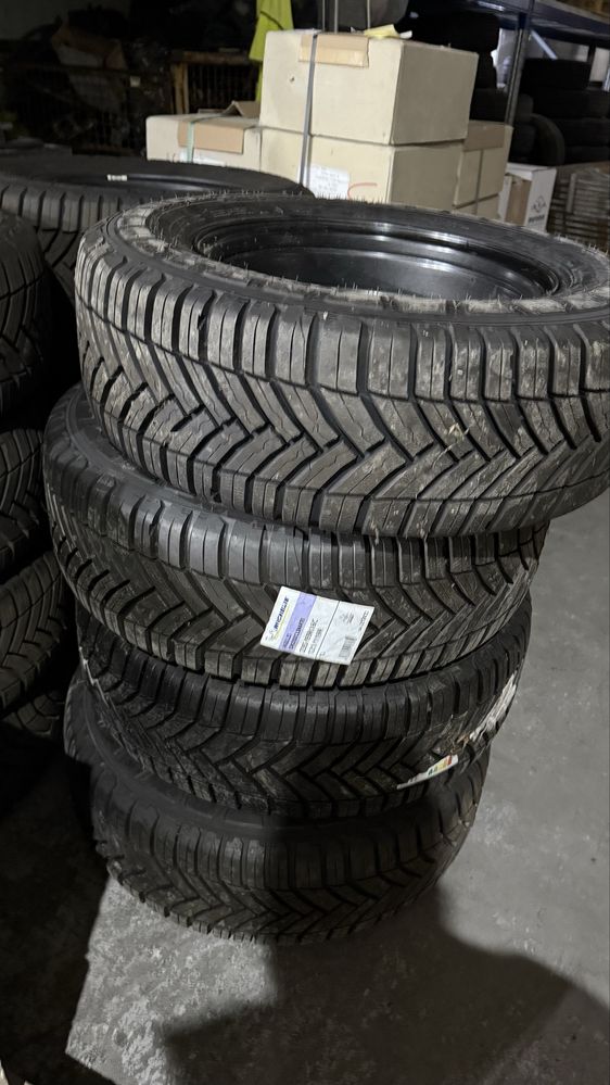 Michelin Crossclimate 235/65/16 C, genti de Ford Tranzit
