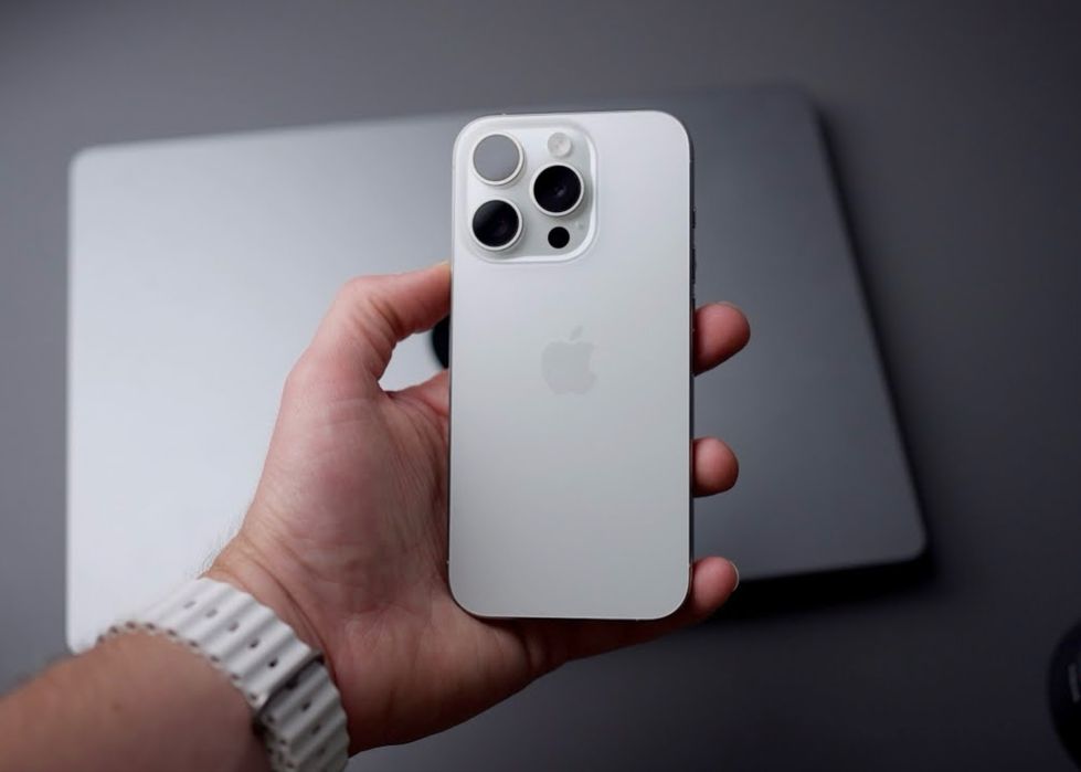 iPhone 15 Pro Max 256 White Titanium