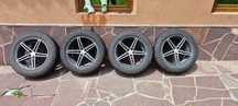 Продам диски с резиной R18