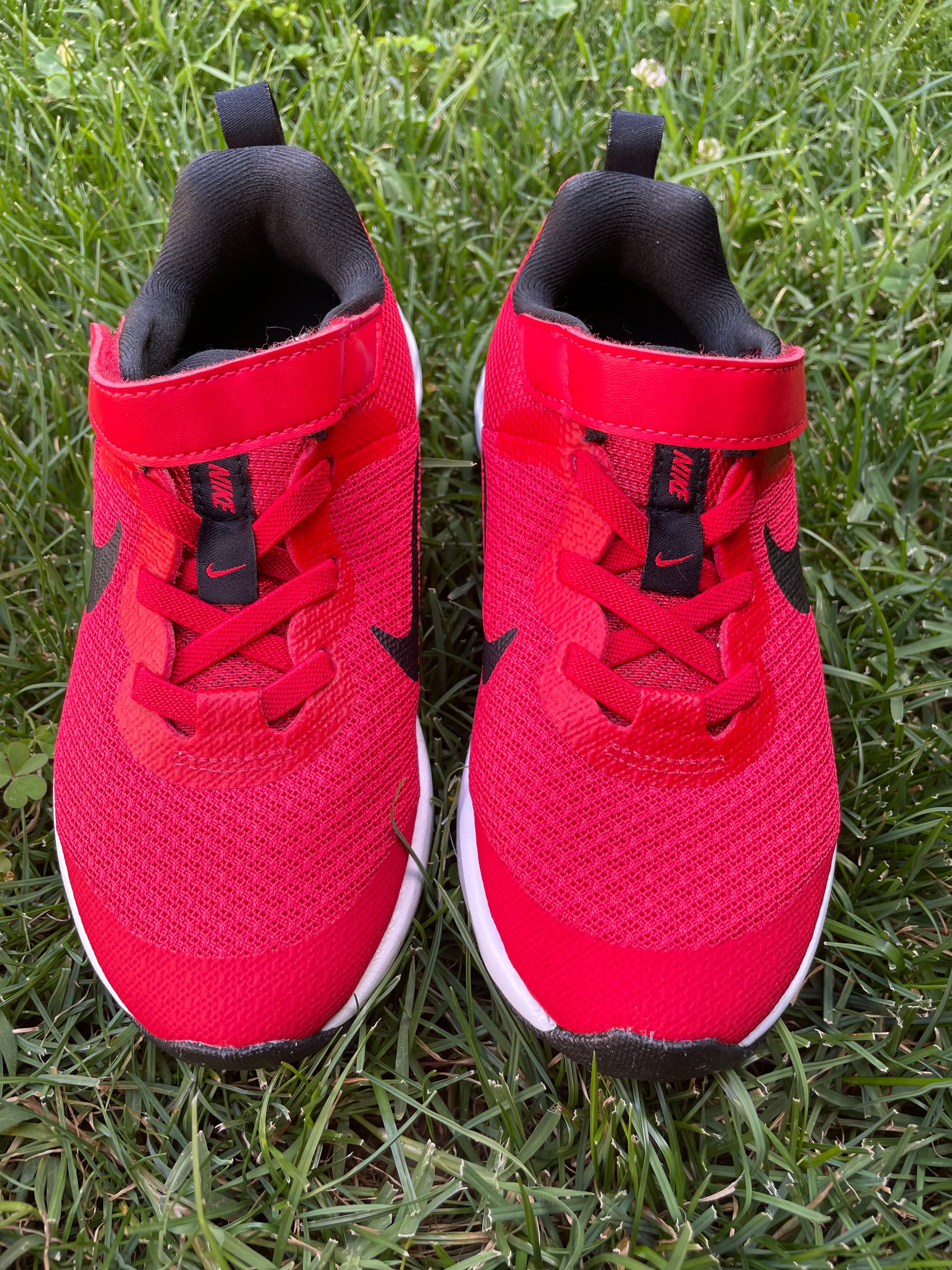Детски маратонки NIKE REVOLUTION 6, 28 номер
