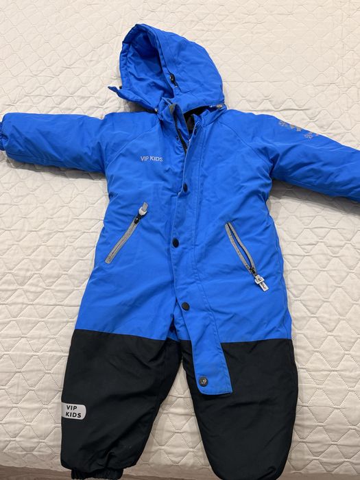 Продам 98 размер. Детский зимний комбинезон