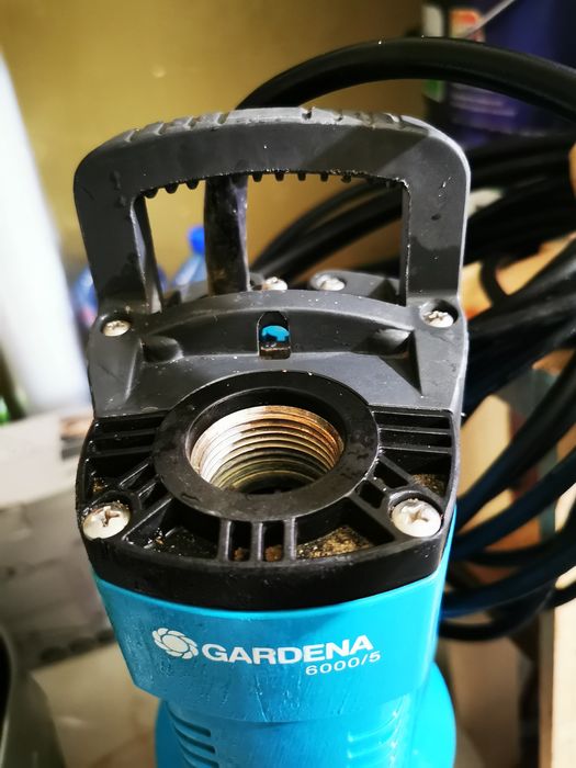 Потопяема дълбочинна помпа Gardena Comfort 6000/5 Automatic, 1050W, 60