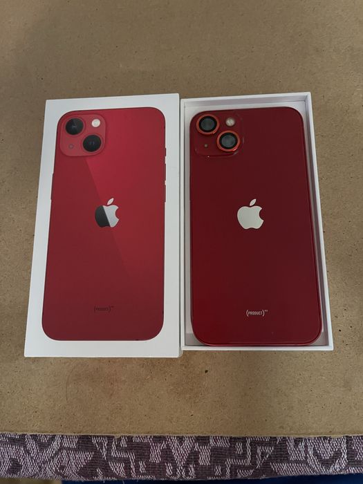 Продавам iPhone 13 Red 128 GB