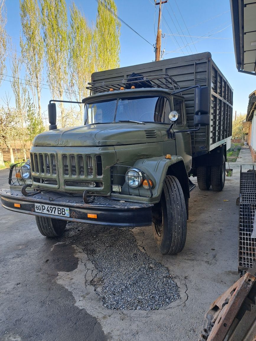 Zil 131 sotiladi 17500$