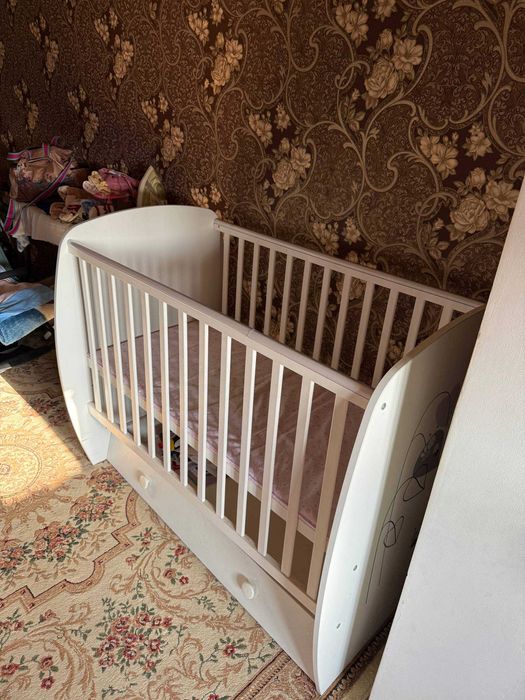 Продаётся Детская Кроватка  в Хорошем Состоянии