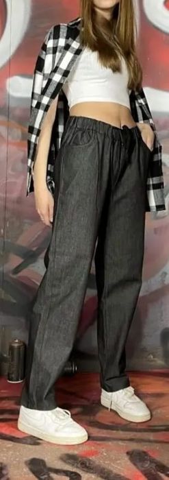 Брюки на девочку. Новые