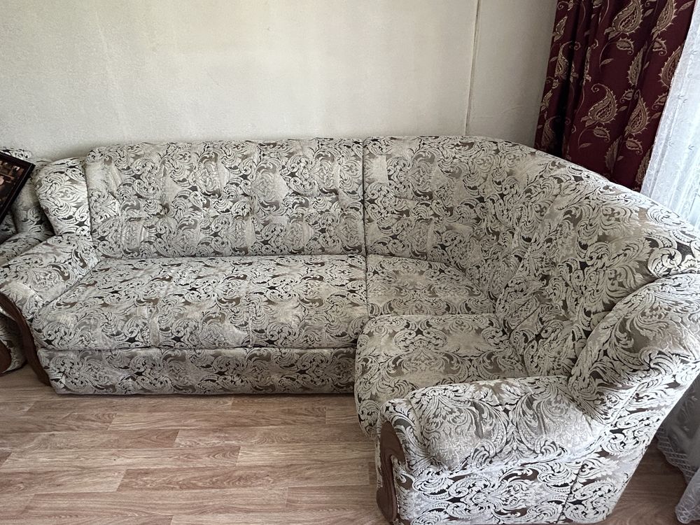 Диван с креслом выдвигающий