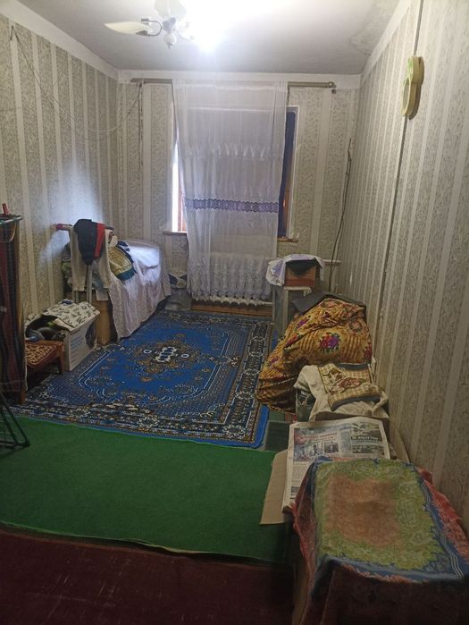 Buxoro shahar markazidan 5 xonali kvartira sotiladi