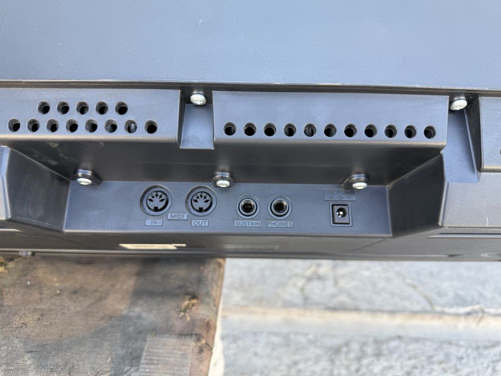 * Yamaha Digital Piano P-35 цифровое пианино в отличном состоянии