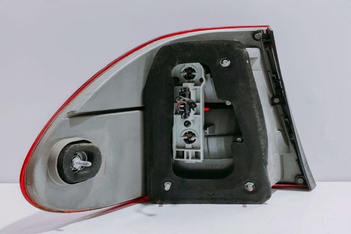 Stop dreapta cu mic defect 084401955RF Mercedes-Benz E-Class W211/S21