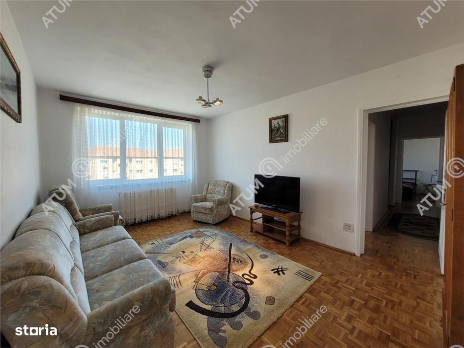 Apartament cu 3 camere si balcon in zona Rahovei din Sibiu