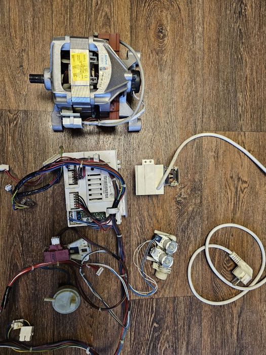 Запчасти Indesit