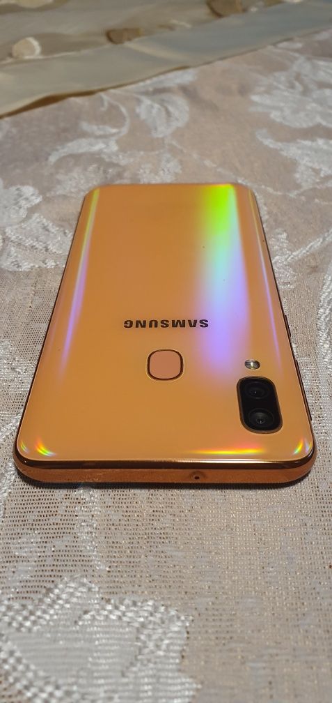 Samsung Galaxy A40