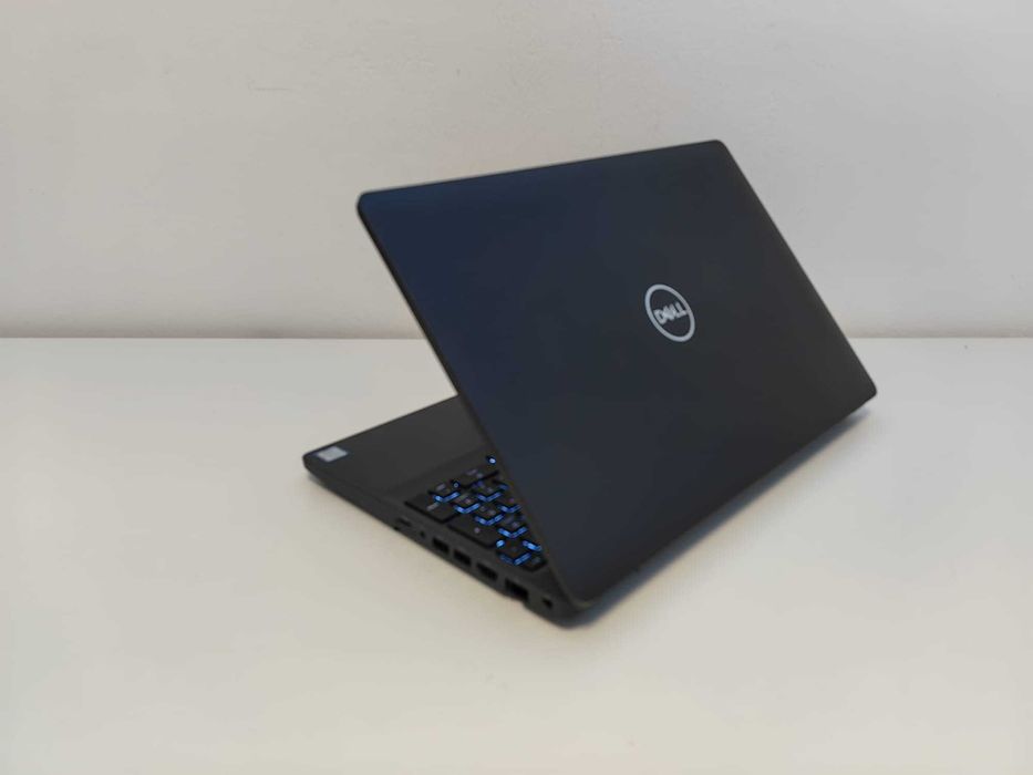 Laptop Dell Latitude 5501 i7-9850H nVIDIA impecabil GARANTIE 1 an