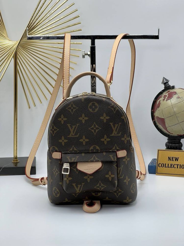 Ghiozdan Louis Vuitton Nou !!! Marimi 21/16 !!!