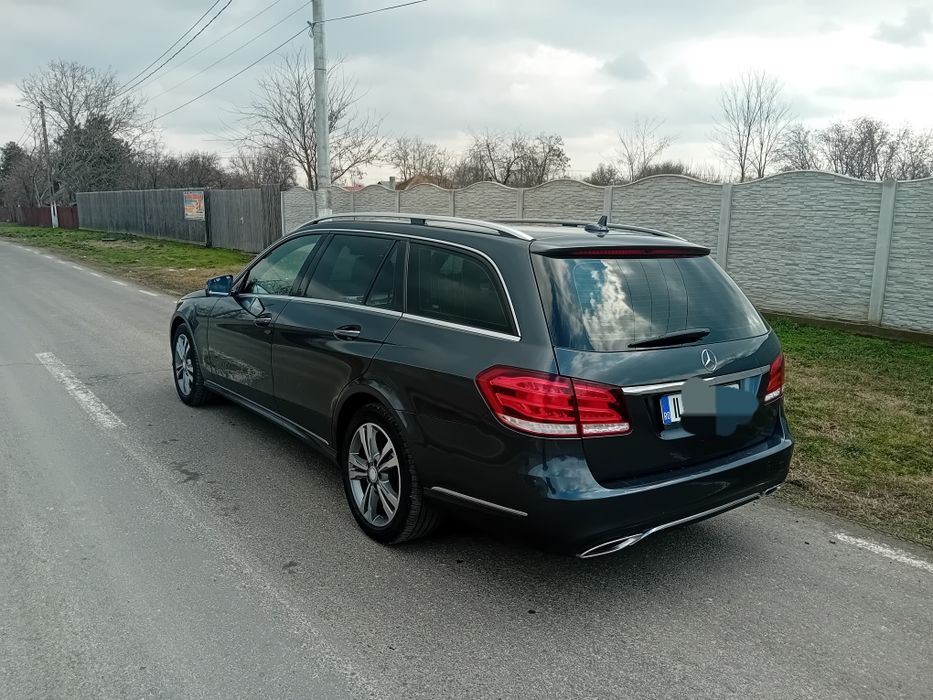 Mercedes-benz e 300 bluetec w212