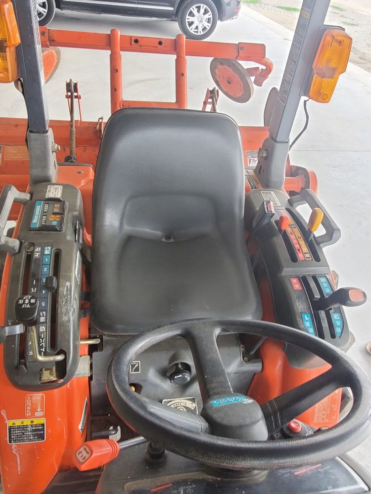Трактор культиватор KUBOTA из Японии