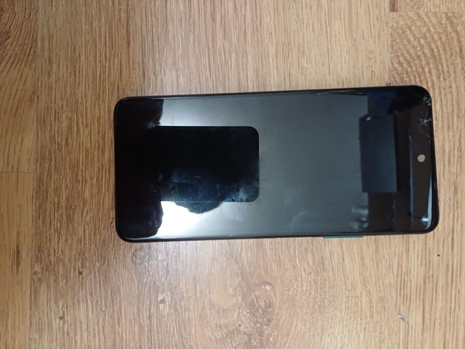 Bater# Huawei P Smart 2021 cu display spart
Vibreaza, se aud sunete, s