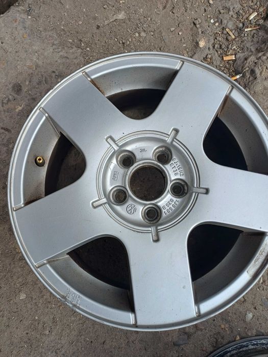 Комплект джанти 5x100 15ки