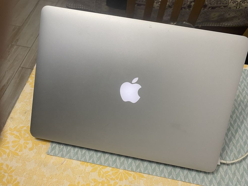 dezmembrez macbook pro - mid. 2015