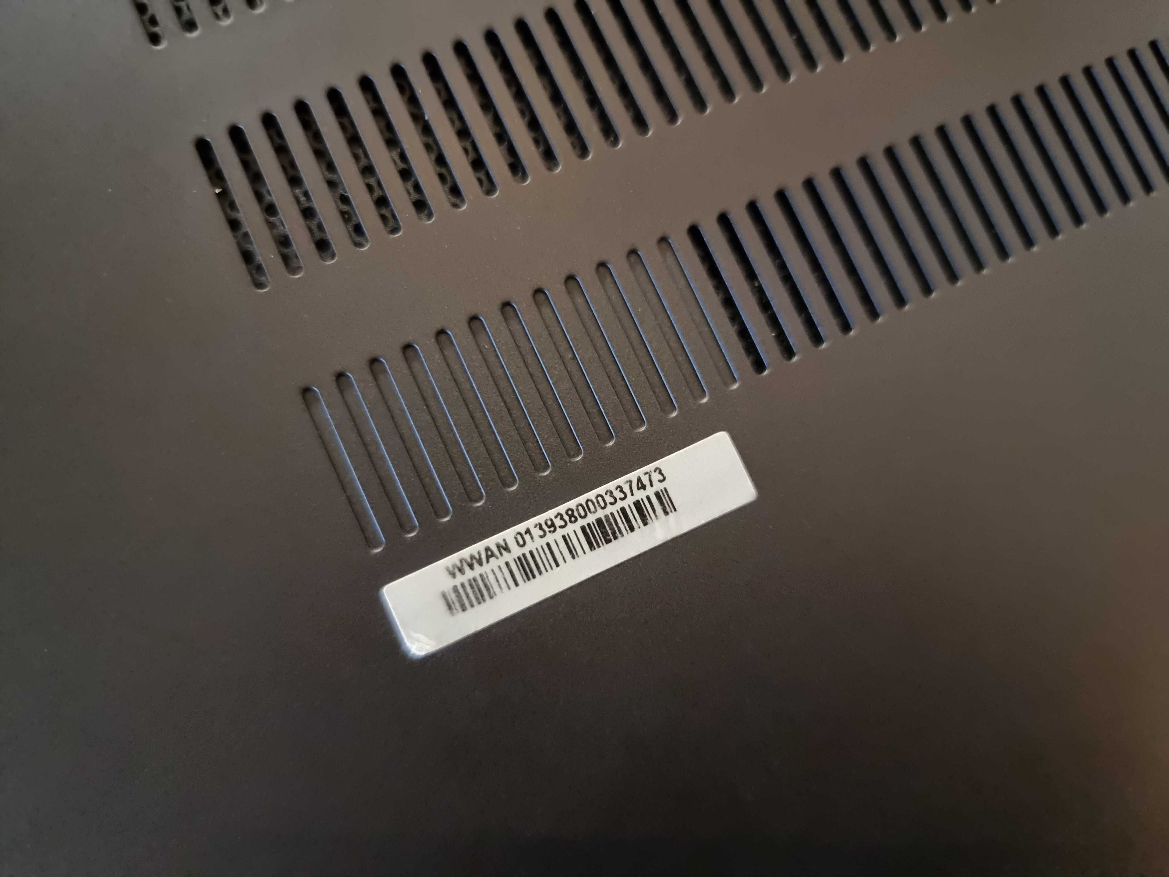 Продавам Лаптоп Lenovo ThinkPad Yoga 15