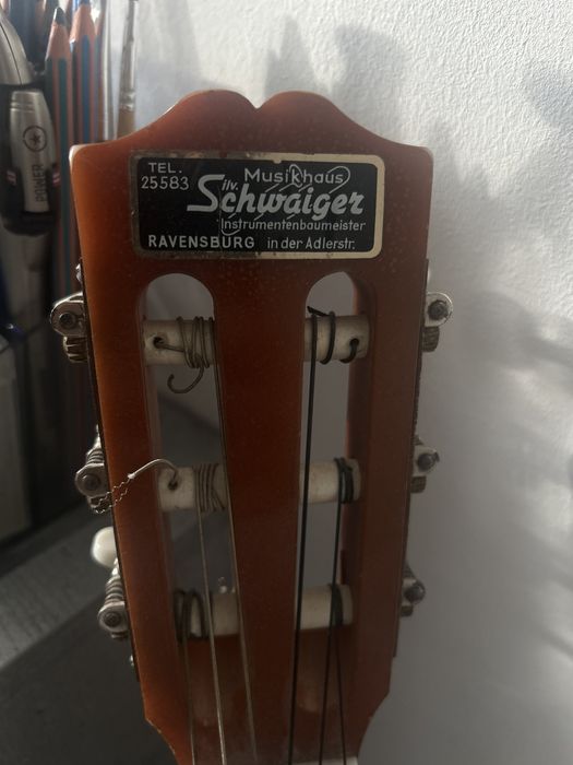 Chitară functionala tip anilor 70