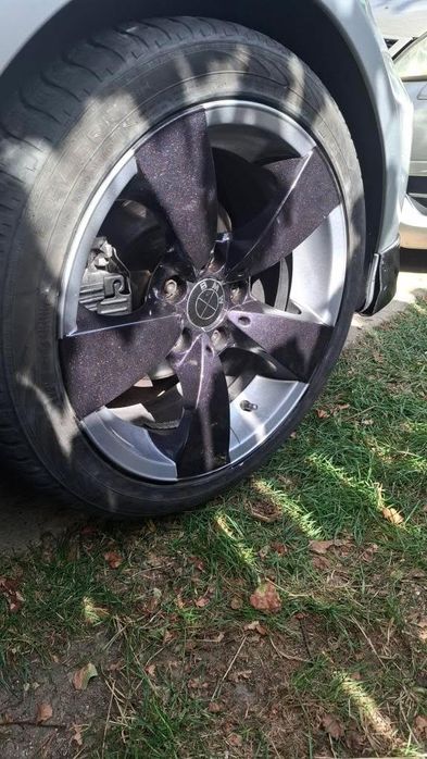 Vând jante 5×120 R17