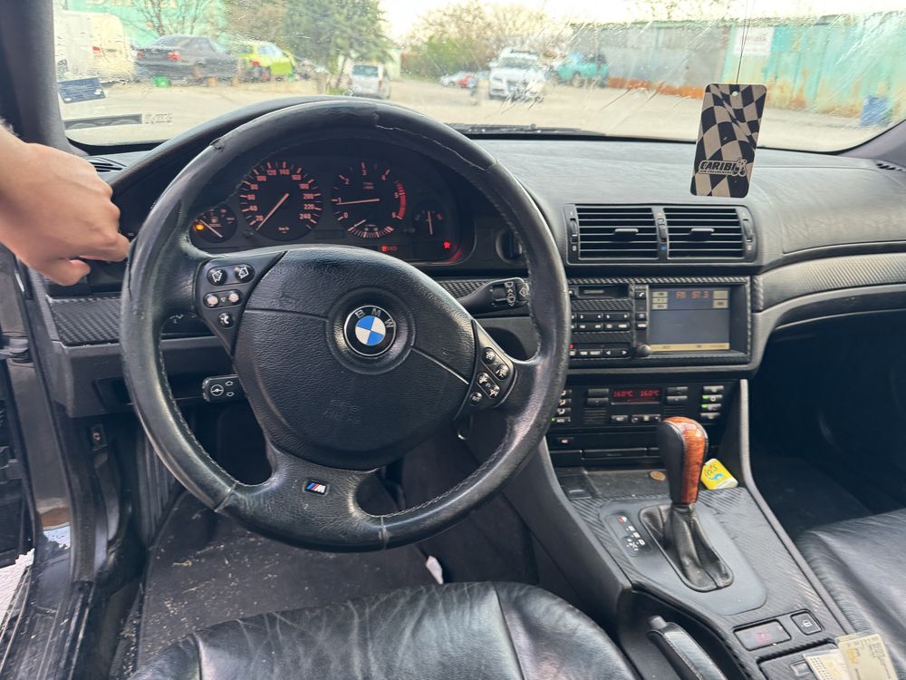 E39 530d на части