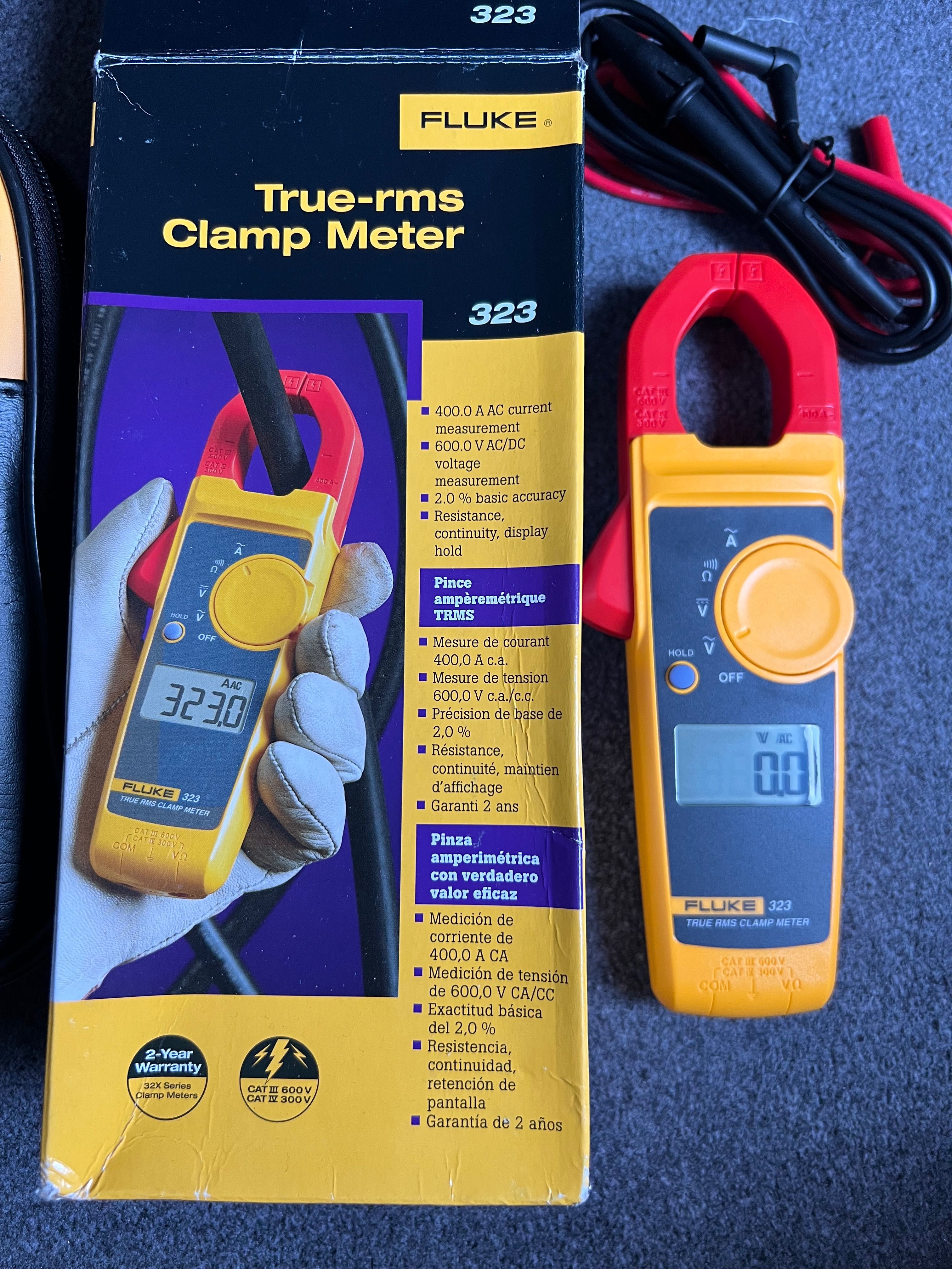 Fluke 323 True-RMS