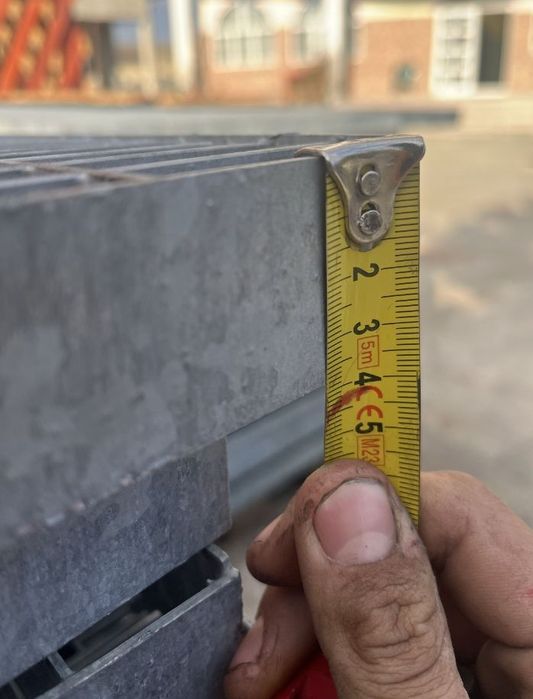 Vindem dreptare și în casă pentru spălătorie auto trepte pentru scări