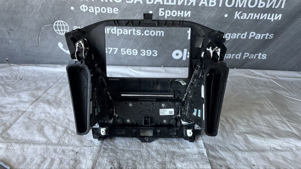 Панел радио и навигация Ford Focus 3 2011-