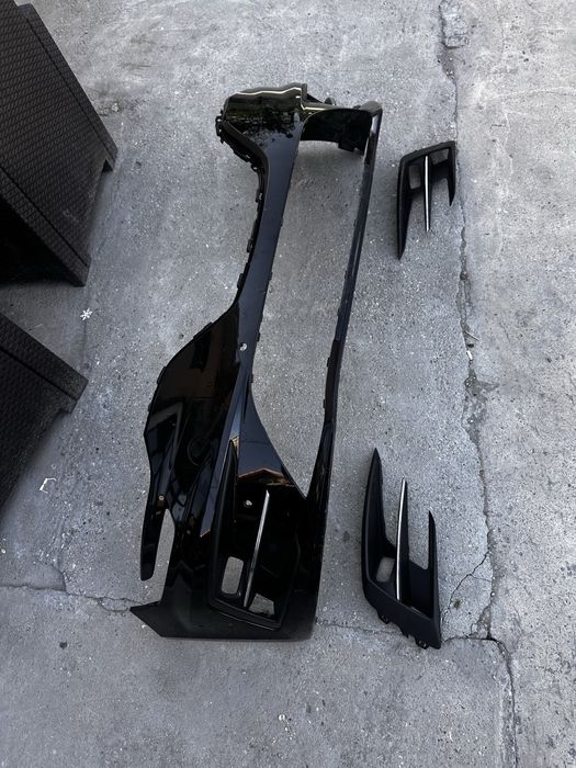 Bară față.grile proiector renault megane 4.facelift.