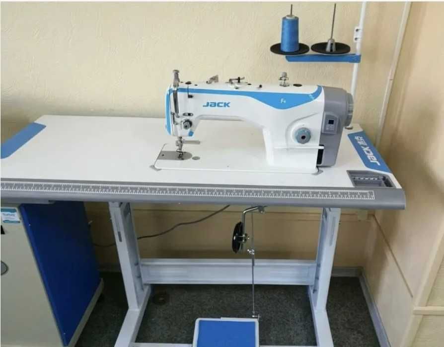 Швейная машинка Jack F4 новая