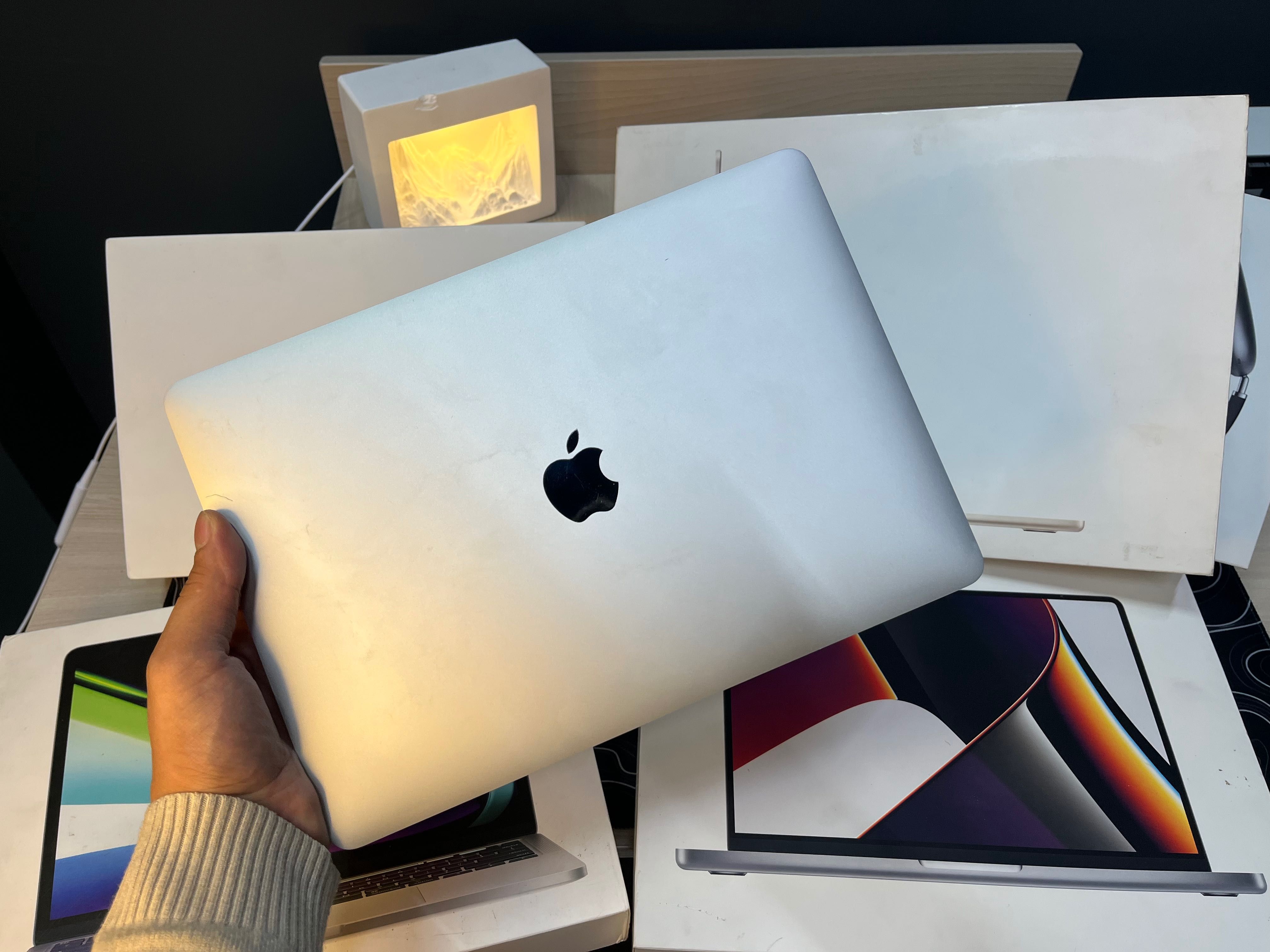 MacBook Макбуки Air Pro на M1 M2 M3 процессорах