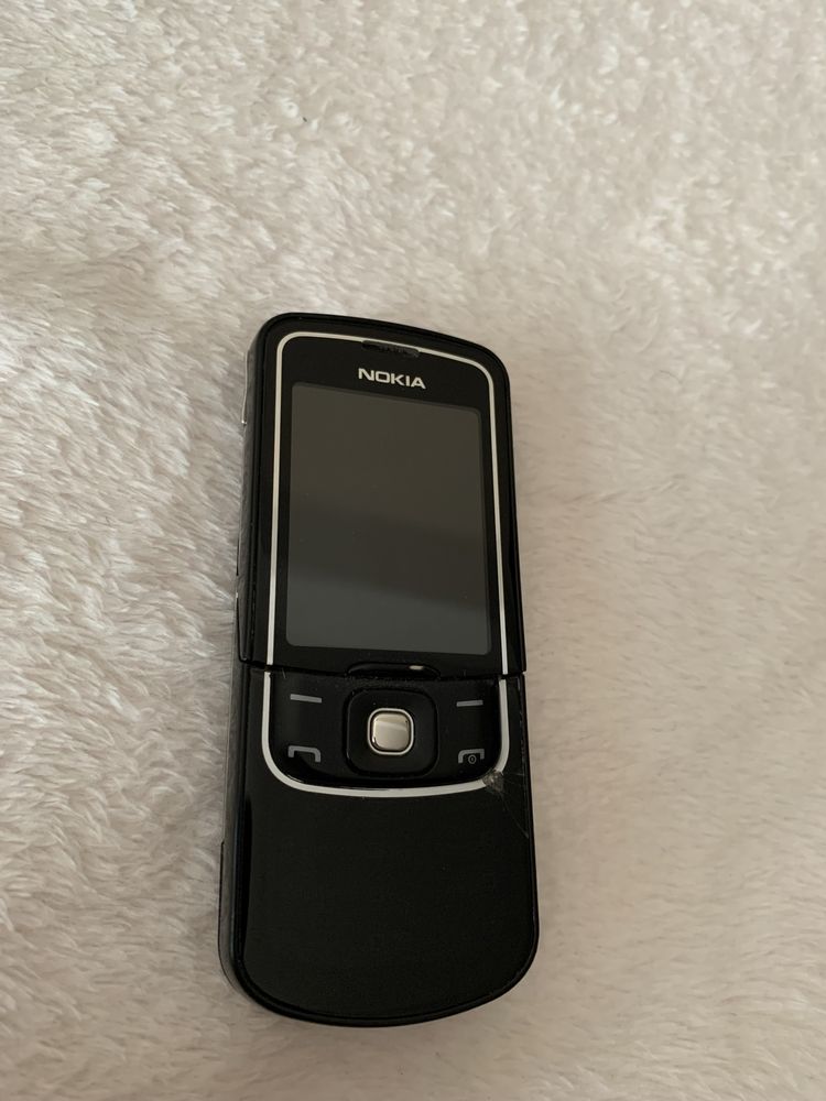 Продается Nokia 8600 Luna