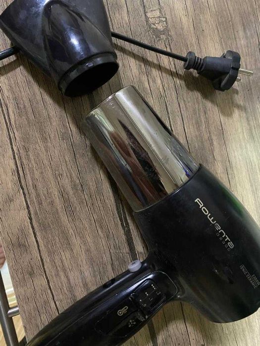 Продам фен Rowenta Pro в рабочем состоянии