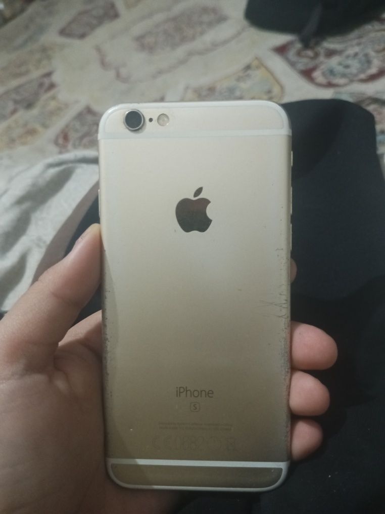 Продам Айфон 6s  бу