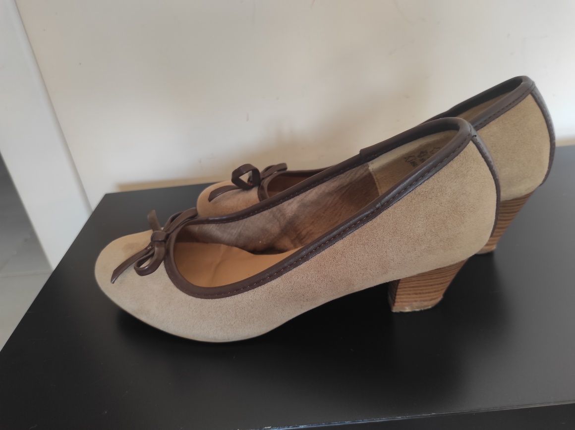 Обувки на марката Giuliana, естествен велур и кожа, 37