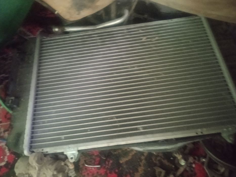 Damas zapchastlari sotiladi