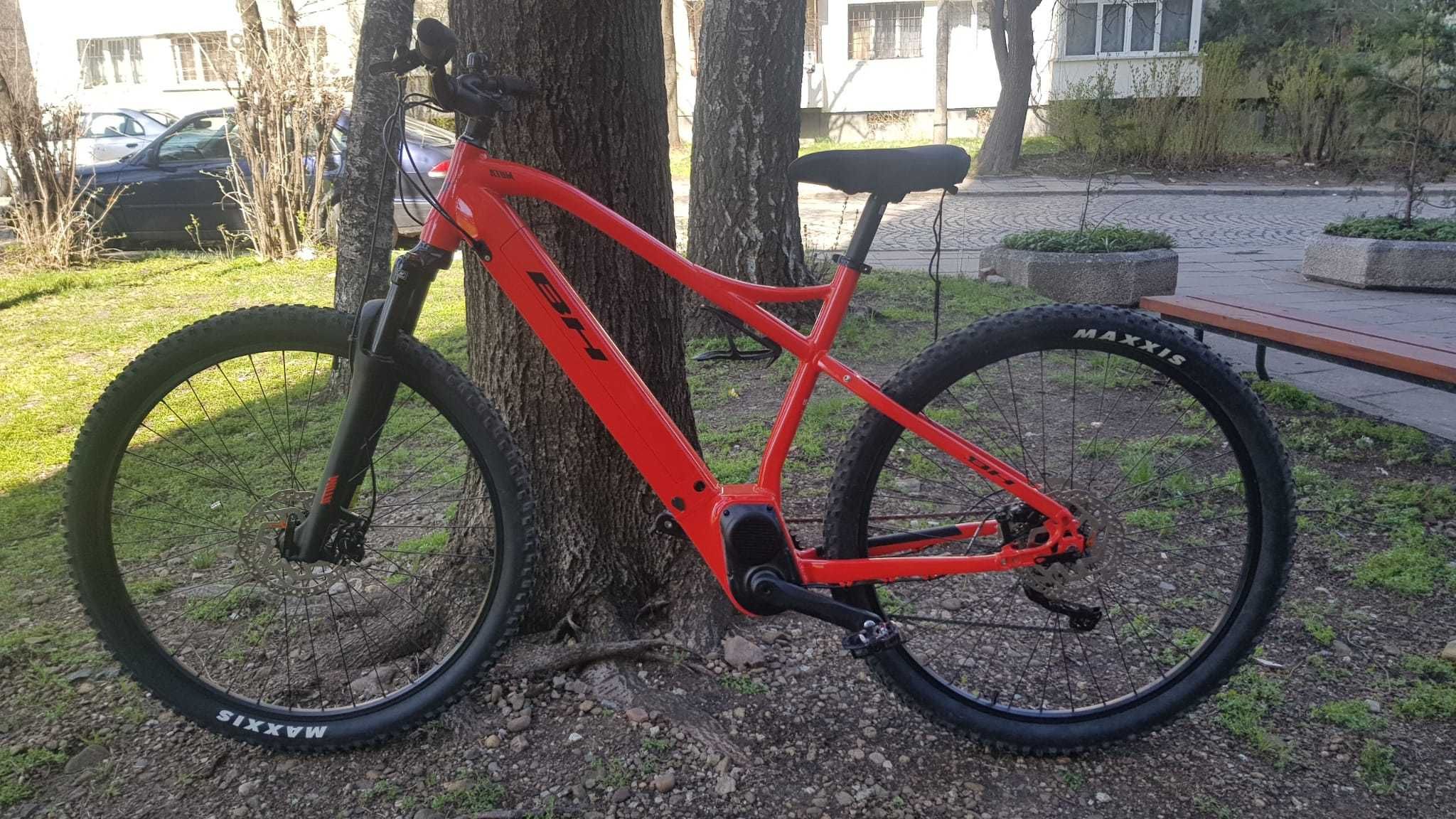 Планински електрически велосипед BH Atom Pro 29er