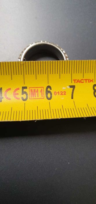 Bijuterii deosebite-inel de titan cu pietre(2 buc)