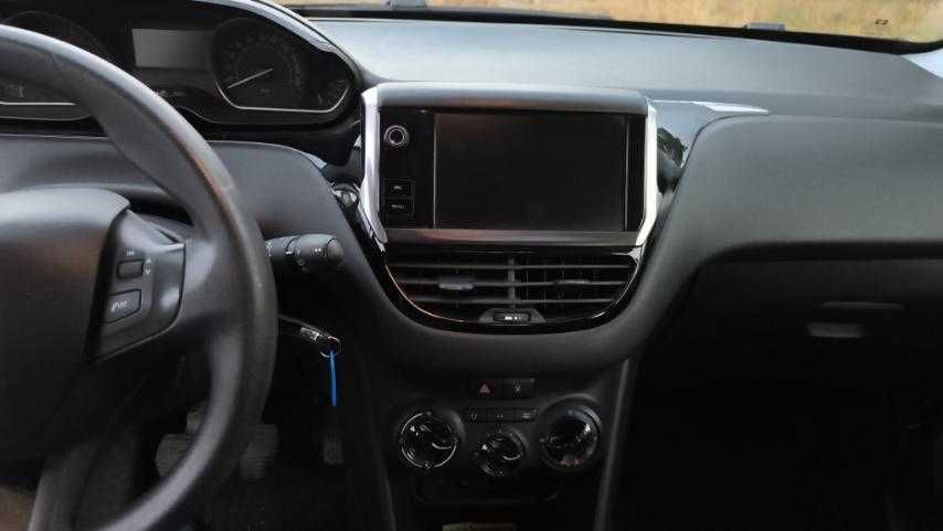 Пежо 208 BlueHDi facelift 2015