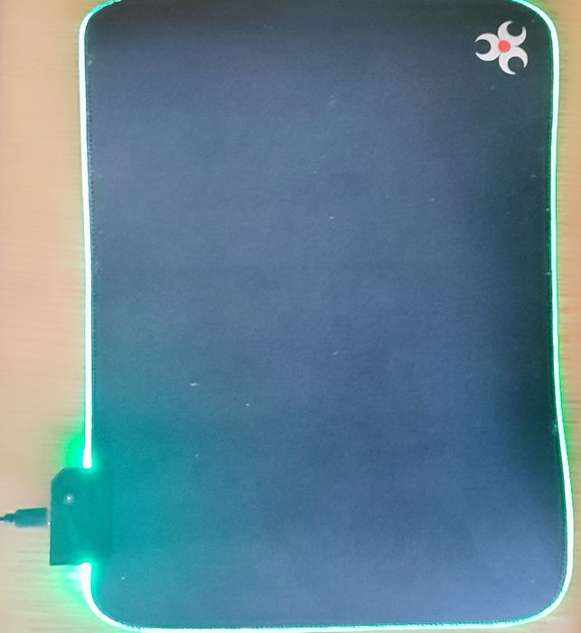 Mouse Pad Gaming RGB Myria  Control și stil pentru sesiunile tale