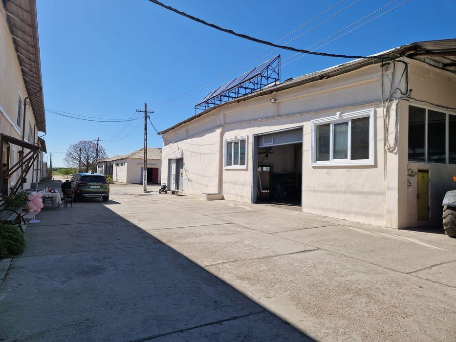Inchiriez Hale 8000 mp la drum European
