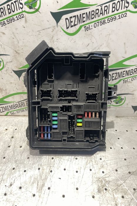 Panou sigurante motor 284B63349R 284B63349R 284B63349R Renault Espace