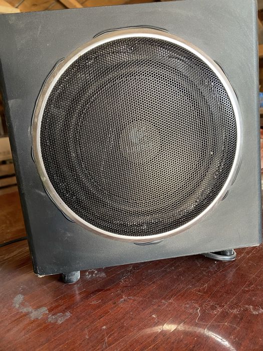 Loghitech subwoofer
