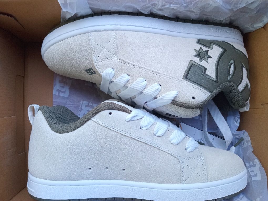 Кецове  shoes  44