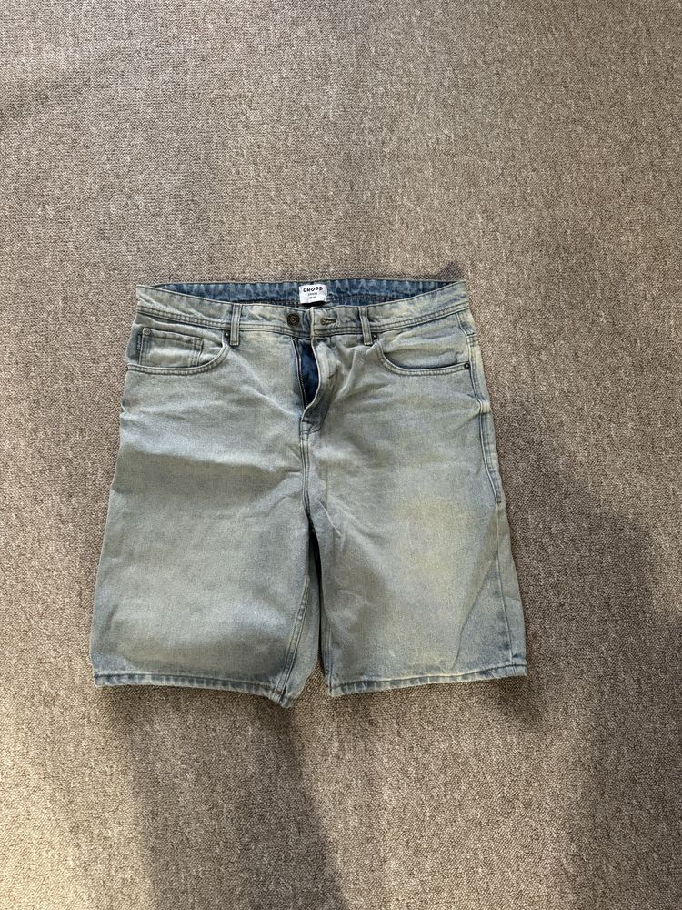Къси панталони Carhartt,Cropp,House,Zara