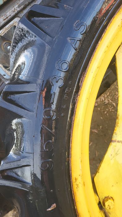 Vând roată 9.5 / 9 - 36 As